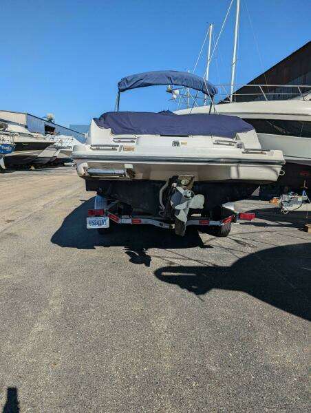 27ft Sea Ray Yacht For Sale