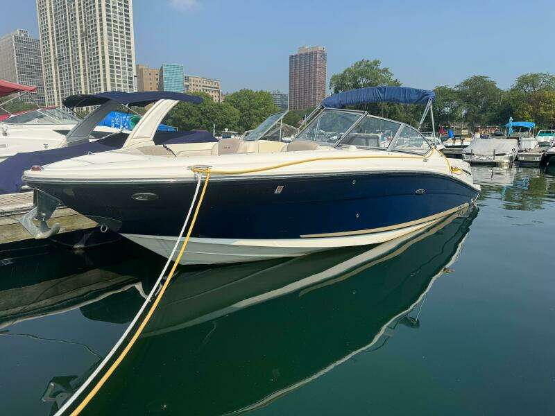 27ft Sea Ray Yacht For Sale