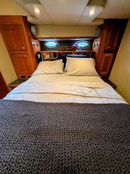 54ft Cruisers Yachts Yacht For Sale