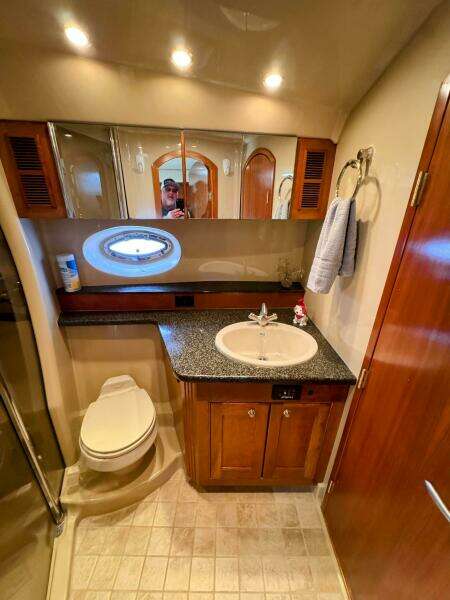 54ft Cruisers Yachts Yacht For Sale