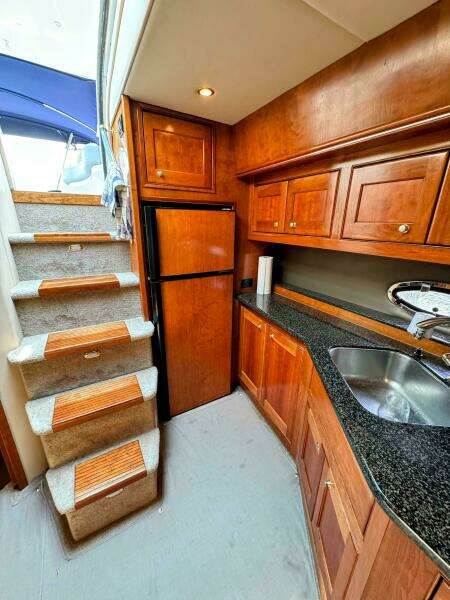 54ft Cruisers Yachts Yacht For Sale