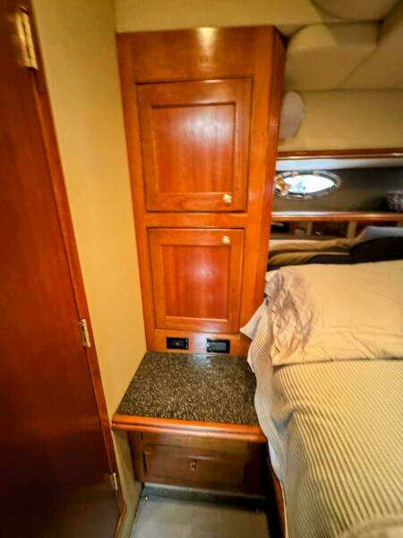 54ft Cruisers Yachts Yacht For Sale