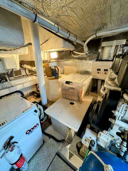 54ft Cruisers Yachts Yacht For Sale