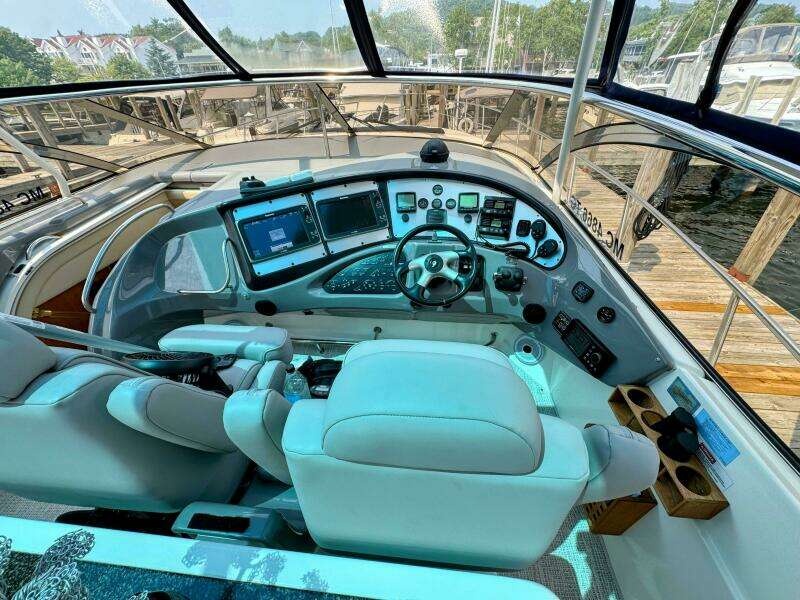 54ft Cruisers Yachts Yacht For Sale