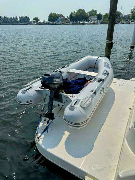 54ft Cruisers Yachts Yacht For Sale