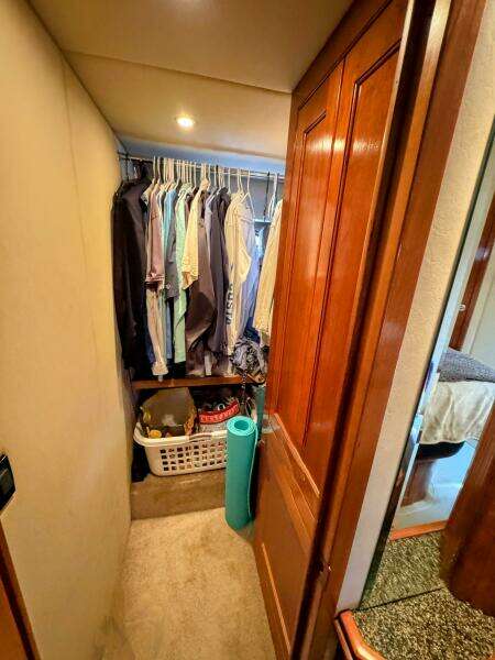 54ft Cruisers Yachts Yacht For Sale