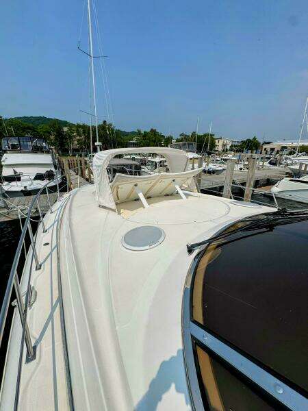 54ft Cruisers Yachts Yacht For Sale