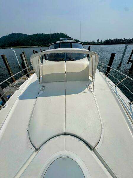54ft Cruisers Yachts Yacht For Sale