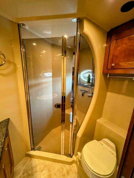 54ft Cruisers Yachts Yacht For Sale