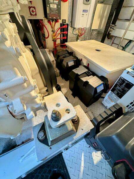 54ft Cruisers Yachts Yacht For Sale