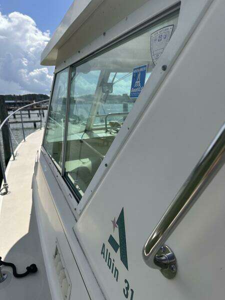 Low Country 31ft Albin Yacht For Sale