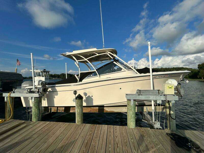 27ft Grady White Yacht For Sale