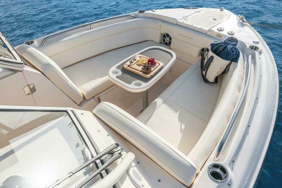 27ft Grady White Yacht For Sale