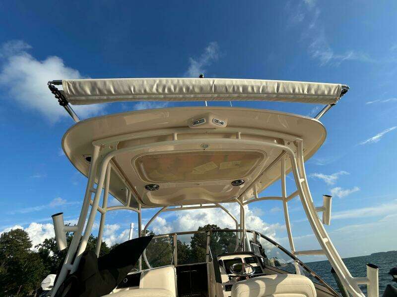 27ft Grady White Yacht For Sale