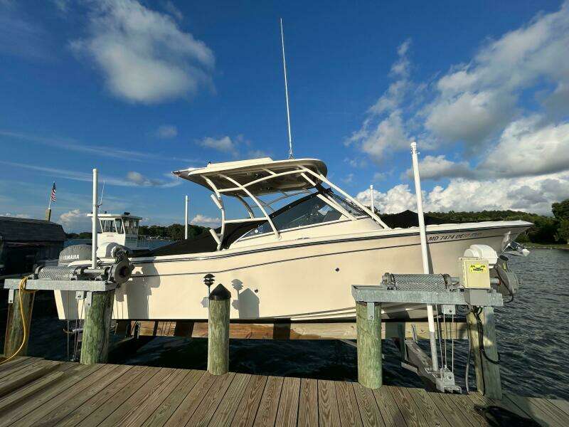 27ft Grady White Yacht For Sale