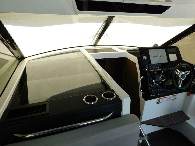 34ft Jeanneau Yacht For Sale