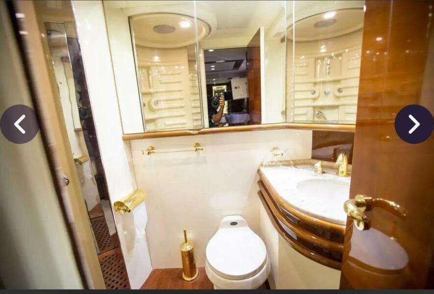 74ft Azimut Yacht For Sale