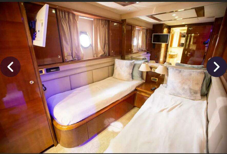 74ft Azimut Yacht For Sale