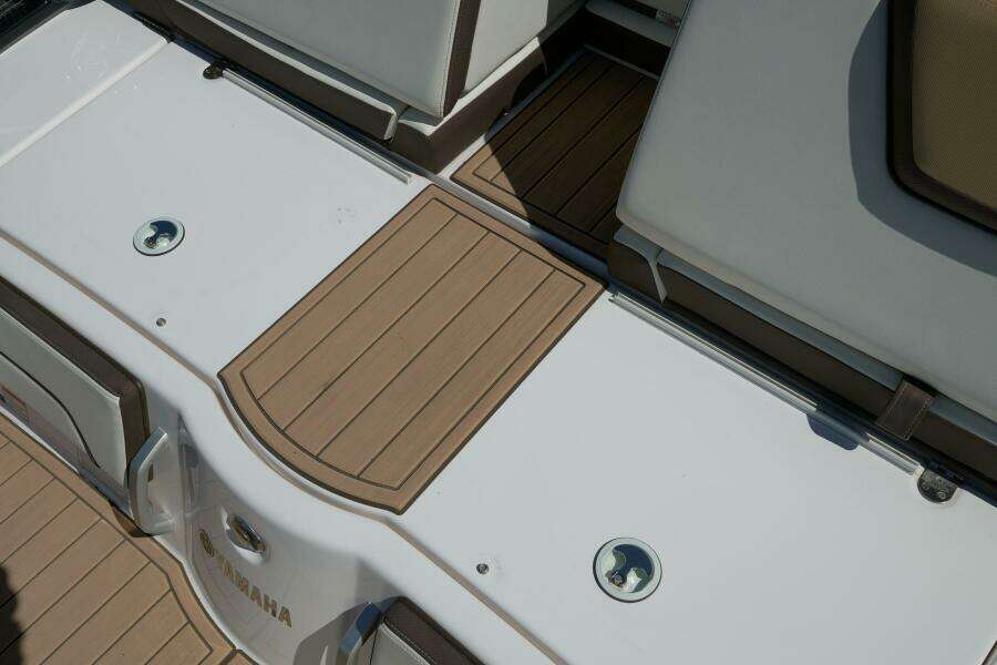 25ft Yamaha Boats Yacht For Sale