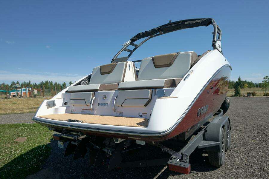 25ft Yamaha Boats Yacht For Sale