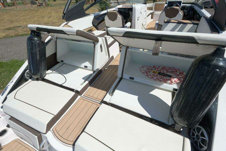 25ft Yamaha Boats Yacht For Sale