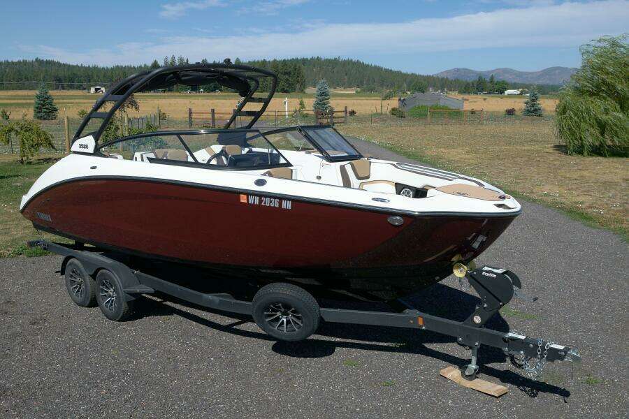 25ft Yamaha Boats Yacht For Sale