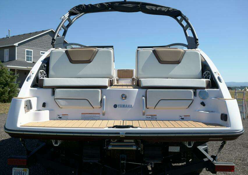 25ft Yamaha Boats Yacht For Sale
