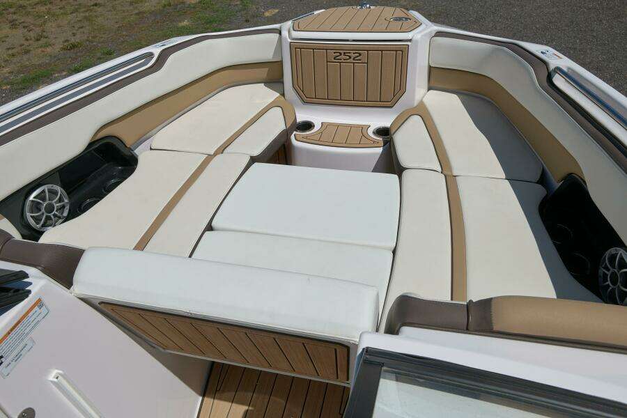 25ft Yamaha Boats Yacht For Sale
