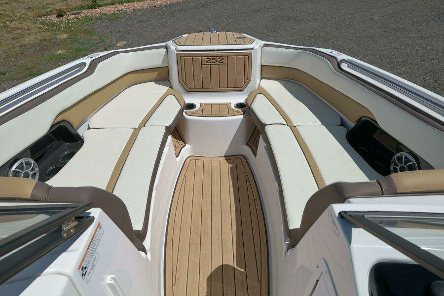 25ft Yamaha Boats Yacht For Sale