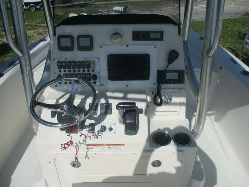 23ft Hydra Sports Yacht For Sale
