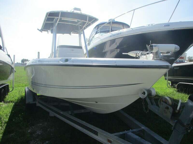 23ft Hydra Sports Yacht For Sale