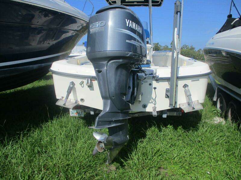23ft Hydra Sports Yacht For Sale