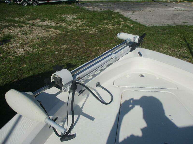 23ft Hydra Sports Yacht For Sale