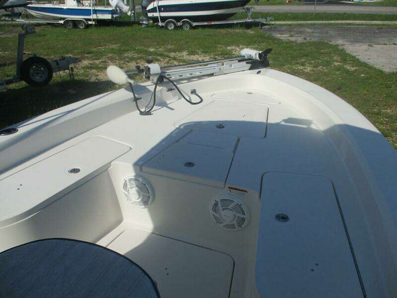 23ft Hydra Sports Yacht For Sale