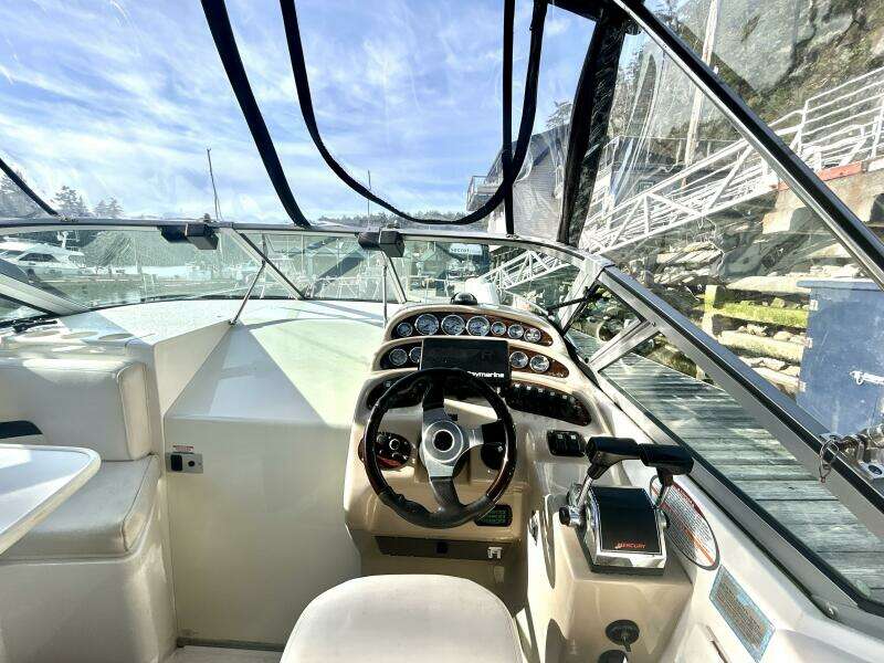 29ft Chaparral Yacht For Sale