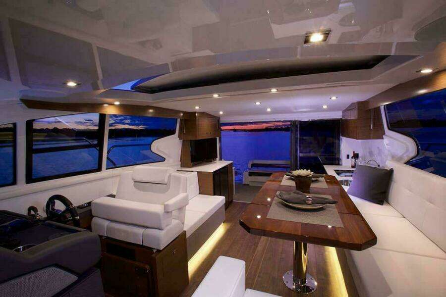 46ft Cruisers Yachts Yacht For Sale