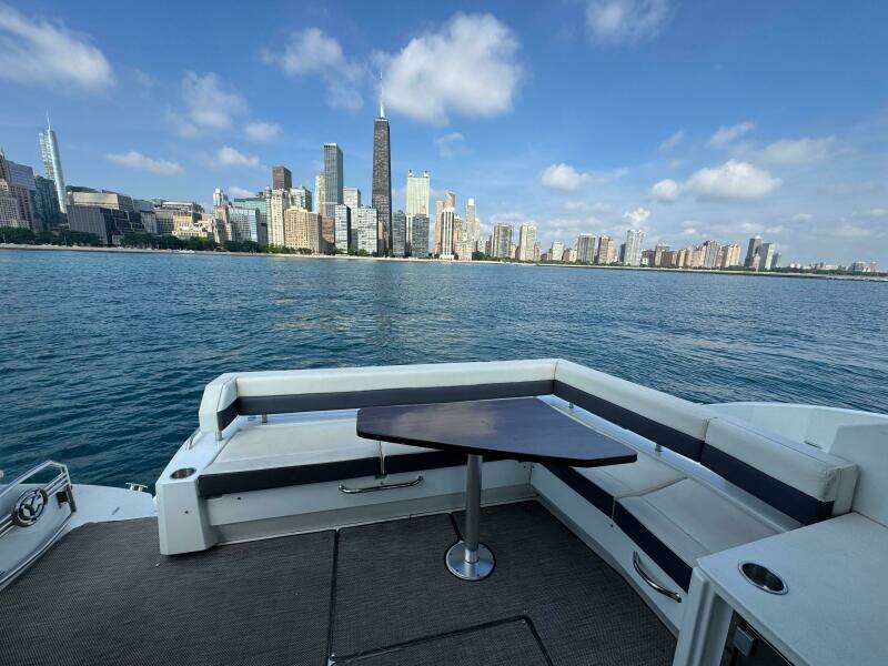 46ft Cruisers Yachts Yacht For Sale