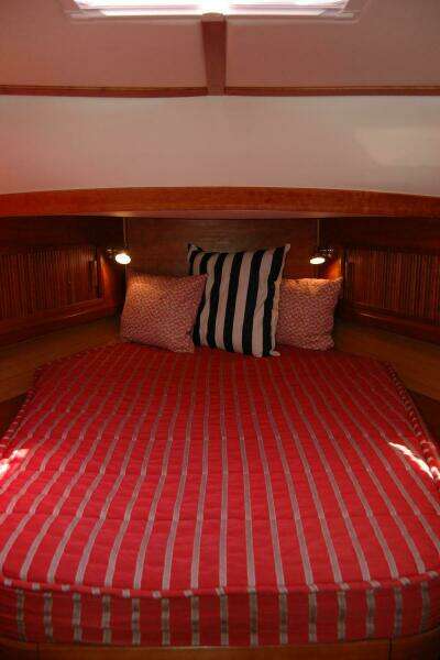 Eight Bells 36ft Sabre Yacht For Sale