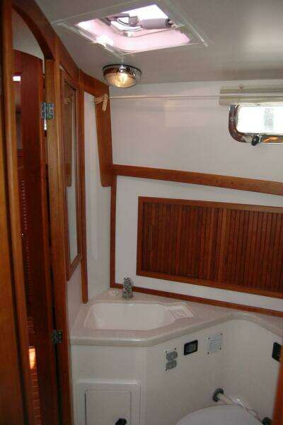 Eight Bells 36ft Sabre Yacht For Sale