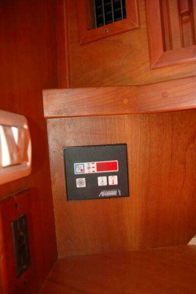 Eight Bells 36ft Sabre Yacht For Sale