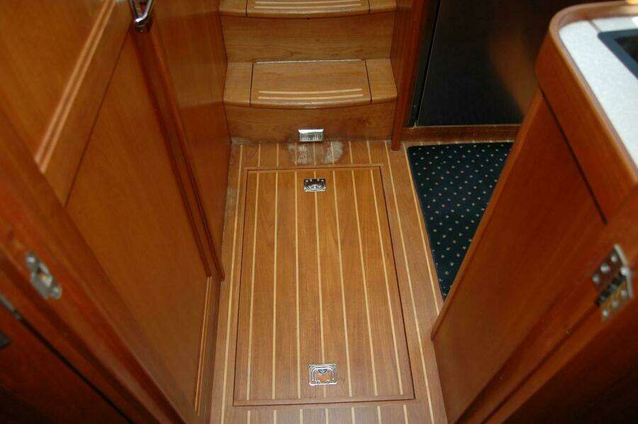 Eight Bells 36ft Sabre Yacht For Sale