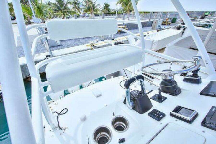 36ft Edgewater Yacht For Sale