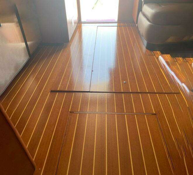 36ft Luhrs Yacht For Sale