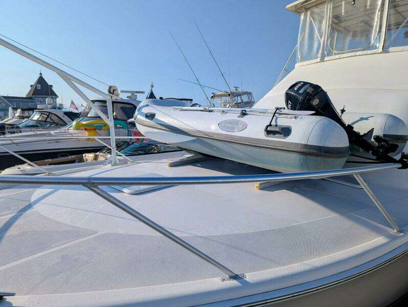 36ft Luhrs Yacht For Sale