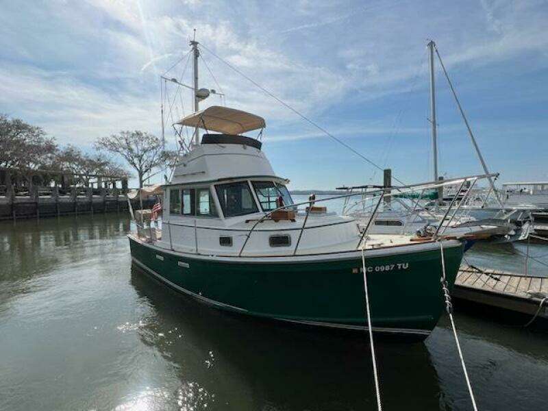 28ft Cape Dory Yacht For Sale