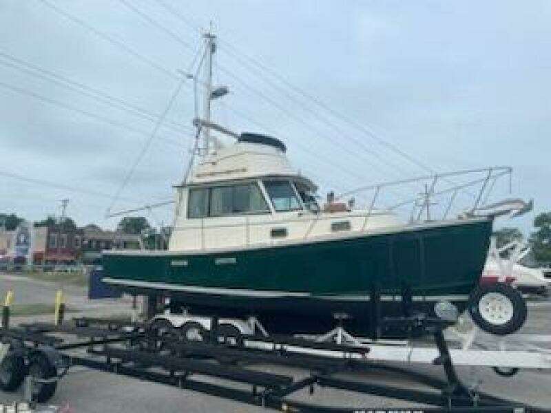 28ft Cape Dory Yacht For Sale