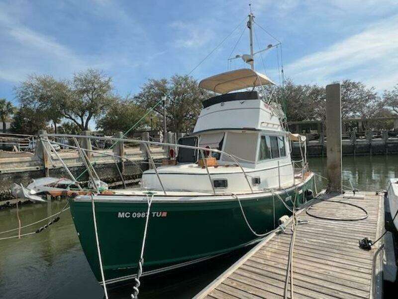 28ft Cape Dory Yacht For Sale