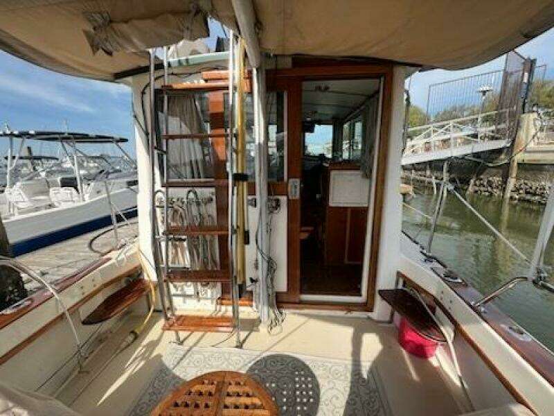 28ft Cape Dory Yacht For Sale