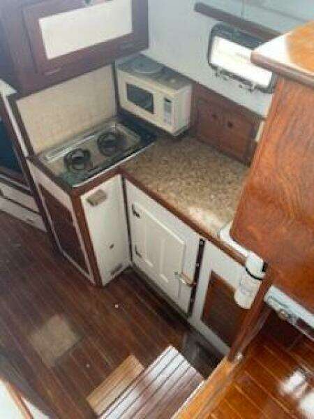 28ft Cape Dory Yacht For Sale