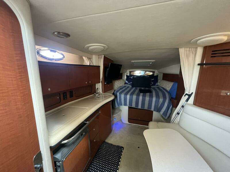 Mote A Boat 32ft Sea Ray Yacht For Sale